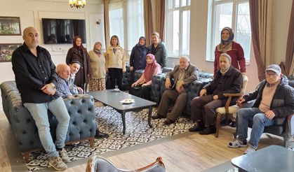 Erbaa Devlet Hastanesi’nden Anlamlı Ziyaret: "Büyüklerimiz Baş Tacımız"