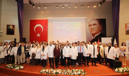 TOGÜ’de 14 Mart Tıp Bayramı Coşkusu: Öğrenciler Beyaz Önlüklerini Giydi