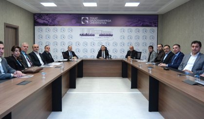 TOGÜ’de Mesleki Eğitim Masaya Yatırıldı: Rektör Yılmaz’dan "Kalite ve İş Birliği" Vurgusu!