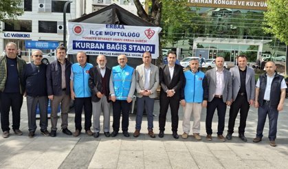 Erbaa’da Kurban Bağış Seferberliği: Cumhuriyet Meydanı’nda Stant Açıldı!