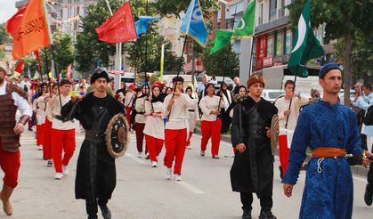 Erbaa’da 23’üncü Uluslararası Geleneksel ve Kültürel Yaprak Festivali Başladı