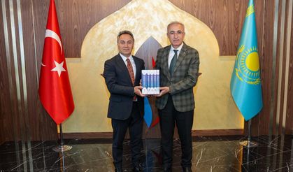 TOGÜ Rektörü Prof. Dr. Fatih Yılmaz Prof. Dr. Hüseyin Karaman'ı Ziyaret Etti