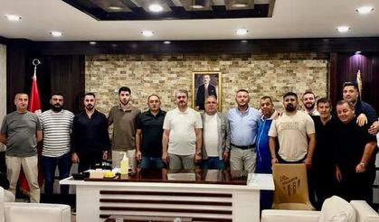 Erbaaspor Taraftarından Kulübe Destek Ziyareti: "Her Koşulda Yanınızdayız"