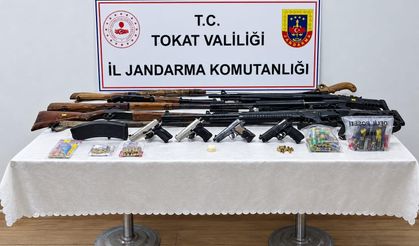 Erbaa’da Silah Ve Uyuşturucu Operasyonu: 15 Farklı Adrese Eş Zamanlı Baskın