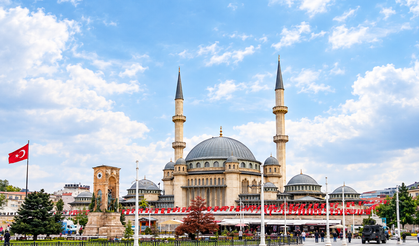 Erbaa’da Camiler ve Din Görevlileri Haftası İdrak Ediliyor