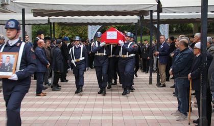 Kaymakam Dr. Demir, Emekli Uzman Jandarma Kamil Doruk’un Cenaze Törenine Katıldı
