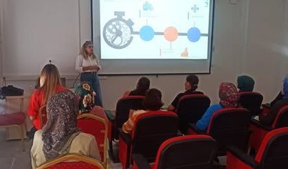 Tokat İŞKUR’dan Niksarlı Kadınlara Güçlü Destek: İş Arama Becerileri Anlatıldı