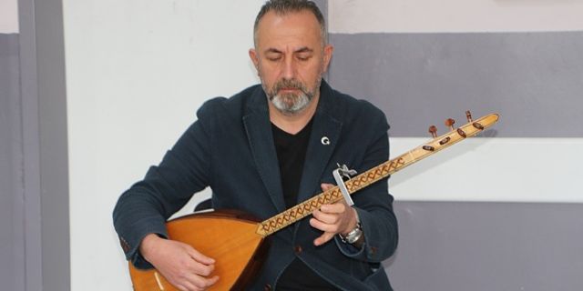 Öğretmenden Ders Arası 'Müzik' Molası
