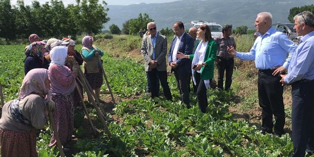 CHP Heyeti Tokat’ta Tarım İşçileriyle: “Alım Gücümüz Bitti”