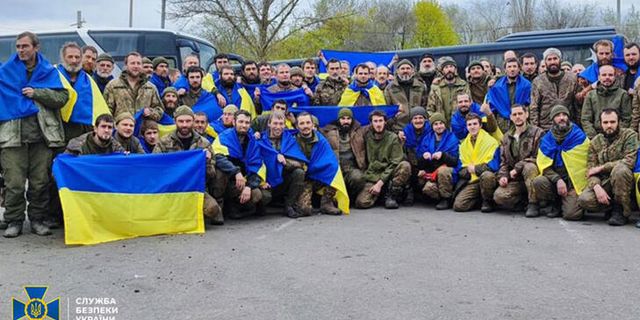 Ukrayna ve Rusya Arasında Esir Takası: 130 Esir Ülkelerine Döndü