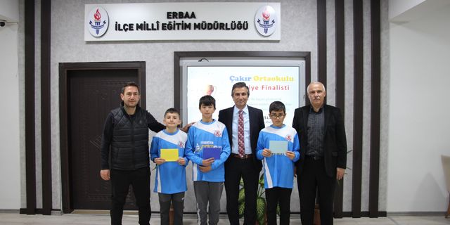 İlçe Milli Eğitim Müdürü Bekir Aslan, Bocce'nin Yıldızlarını Ağırladı