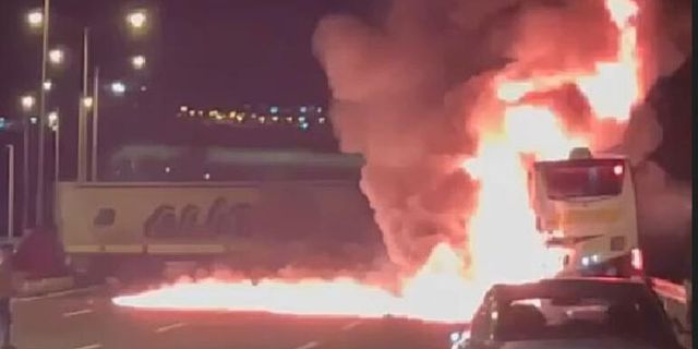 Ankara'da TIR'ın Çarptığı Yolcu Otobüsünün Alev Alev Yanması Kamerada: 5 Yaralı