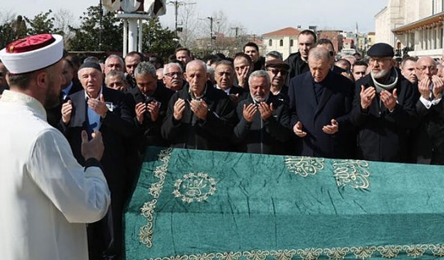 Cumhurbaşkanı Erdoğan İş İnsanı Kemal Coşkun'un Cenazesine Katıldı