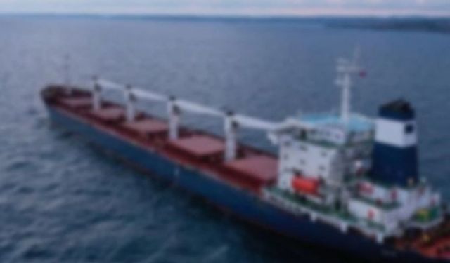 Antalya Açıklarında Ticari Gemi Battı; 5 Personel Kurtarıldı, 9'u Aranıyor