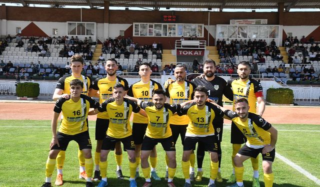 Tokat Amatör Ligi Şampiyonu Erbaa Gençlik Spor