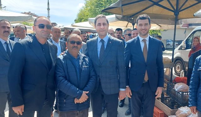 Mhp Milletvekili Yücel Bulut, Erbaa’da Pazar Esnafıyla Bir Araya Geldi
