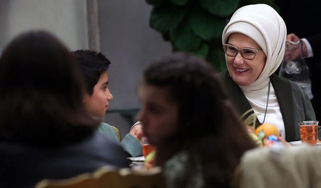 Emine Erdoğan Devlet Koruması Altındaki Çocuklarla İftarda Buluştu