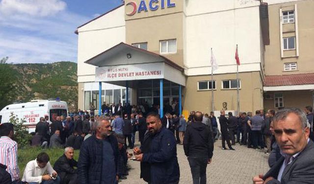 16 Yaşındaki Sürücü Kaza Yaptı: 2 Kuzen Öldü, 1'i Ağır Yaralı