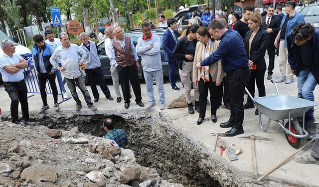 Doğal Gaz Hattı Çalışmalarında Tarihi Sütun Parçaları Bulundu