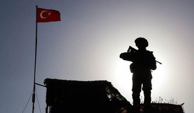MSB: Yunanistan’a Yasa Dışı Yollarla Geçmeye Çalışan 10 Kişiyi Yakalandı