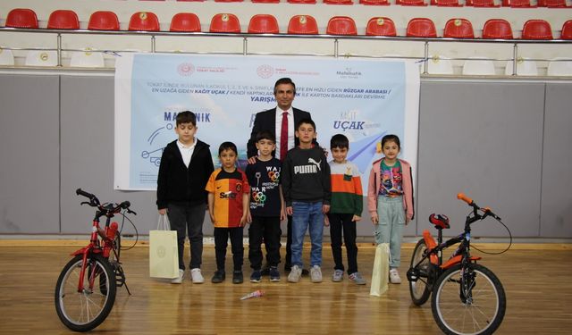 Erbaalı Öğrencilerden Ödüle Doymuyor