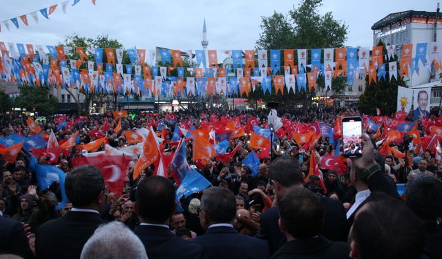 Ak Parti Erbaa'da Gövde Gösterisi Yaptı