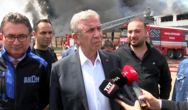 Ankara'da Mobilya Fabrikasında Yangın Kontrol Altına Alındı