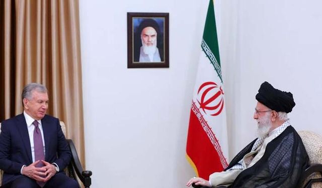 Özbekistan Cumhurbaşkanı Mirziyoyev, İran Dini Lideri Hamaney ile Tahran'da görüştü