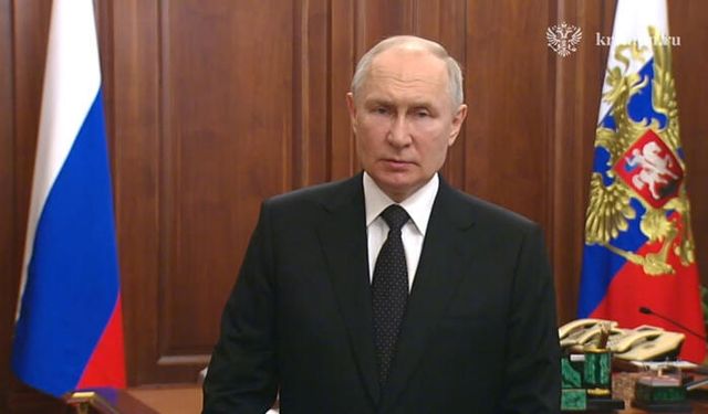 Putin, Ordunun İsyancıları Etkisiz Hale Getirmesi İçin Emir Aldığını Duyurdu
