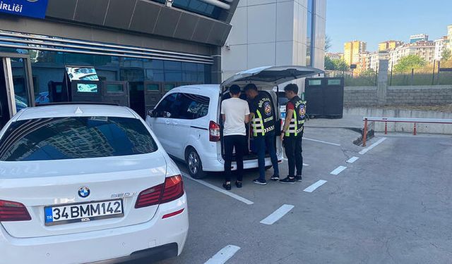 Maltepe'de Ambulansa Yol Vermeyen Sürücülere Ceza