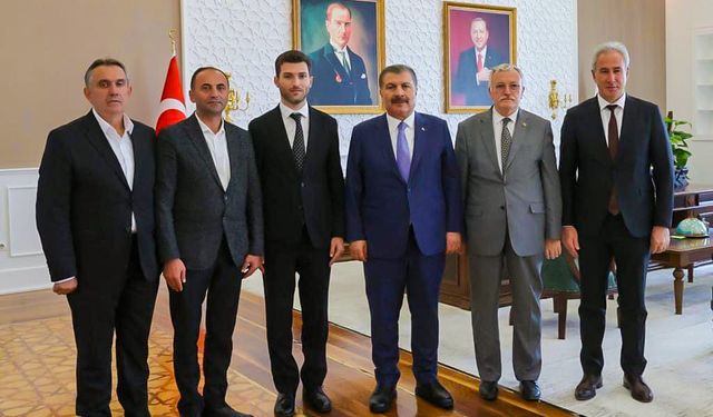 Erbaa Belediye Başkanı Ertuğrul Karagöl’den Bakan Koca’ya Ziyaret