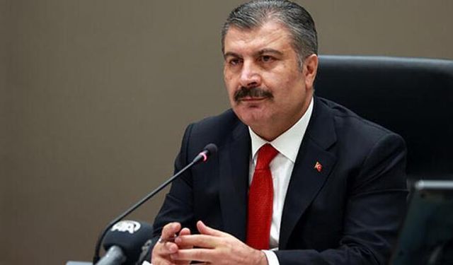 Fahrettin Koca ALO 171'i Arayarak Sigarayı Bırakanların Sayısını Açıkladı