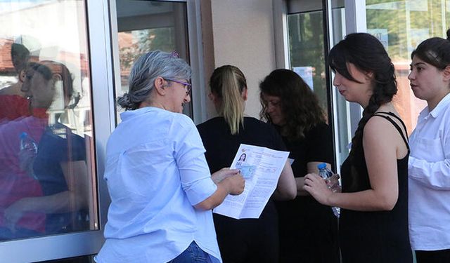 KPSS'de Lisans Alan Bilgisi 3'üncü Oturum Sınavı Başladı