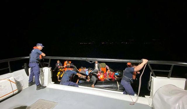 Çanakkale Açıklarında 36 Kaçak Göçmen Kurtarıldı