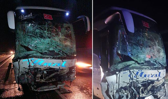 Otomobil İle Yolcu Otobüsü Çarpıştı: 2 Ölü, 20 Yaralı