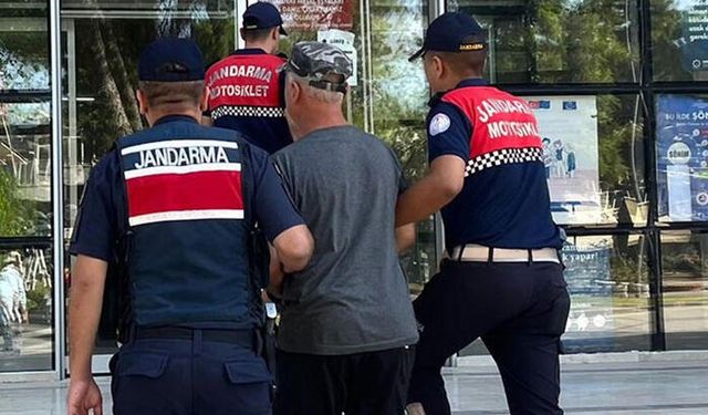 Aydın'da Evinde 35 Silah Ele Geçirilen Şüpheli Tutuklandı