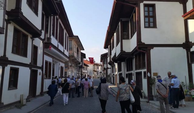 Başkan Sargın: Zile Yerli Ve Yabancı Turistlerin İlgi Odağı Oldu