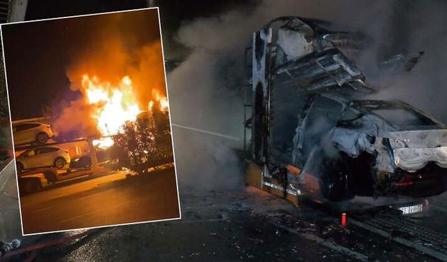 TIR Dorsesinde Garaja Götürülen 6 Adet Elektrikli Otomobil Alev Alev Yandı