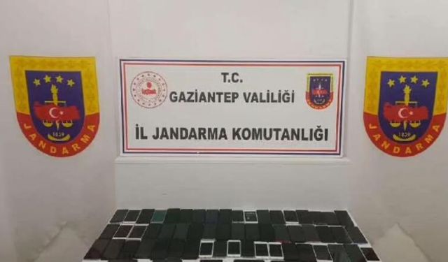 Gaziantep'te 1 Milyon Lira Değerinde Cep Telefonu Ele Geçirildi