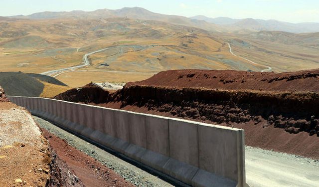 Van-İran Sınırında Yapılan Beton Duvarın 145 Kilometresi Tamamlandı
