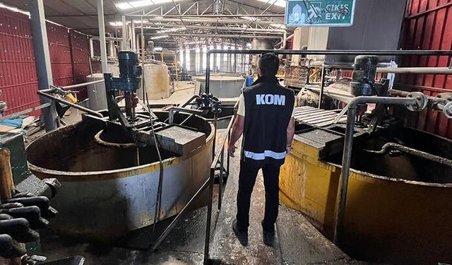 Fabrikada Yapılan Aramada 125 Bin 320 Litre Sahte Akaryakıt Ele Geçirildi