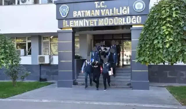 1 Ayda Dolandırıcılık Yapan 10 Kişi Tutuklandı
