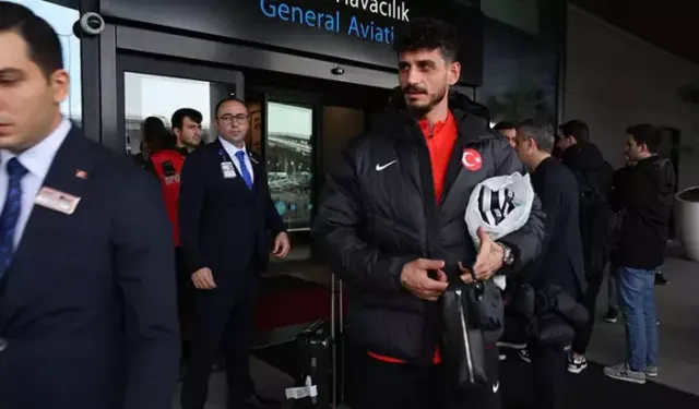 A Milli Futbol Takımı, Yurda Döndü