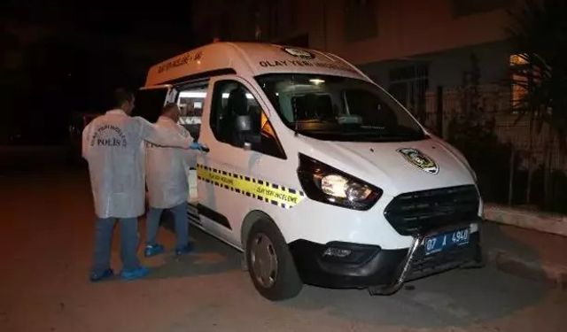 45 Yaşındaki Kadın Evinde Ölü Bulundu