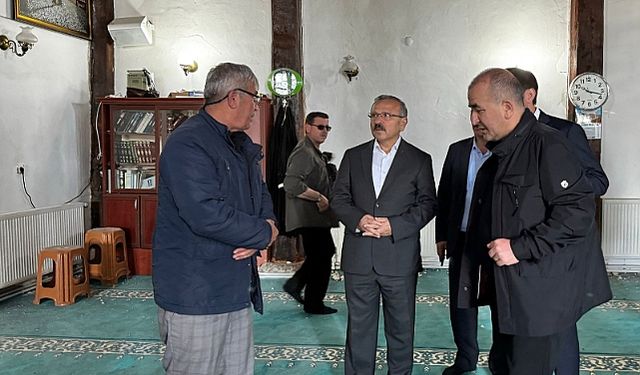 Anayasa Komisyon Başkanı Yusuf Beyazıt Depremin Yaşandığı Sulusaray'da