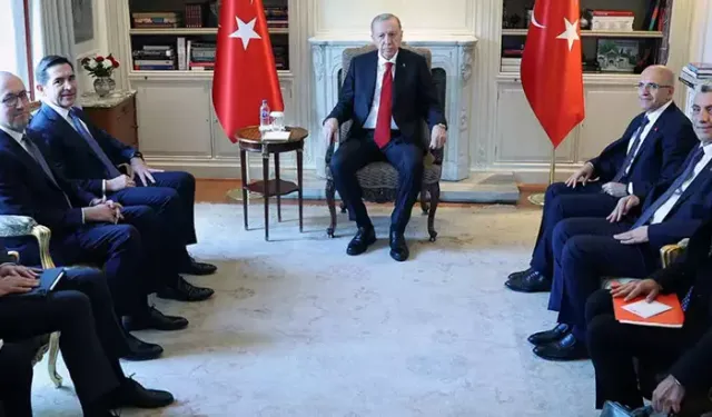 Cumhurbaşkanı Erdoğan, İspanya'da Görüşmelerini Sürdürüyor