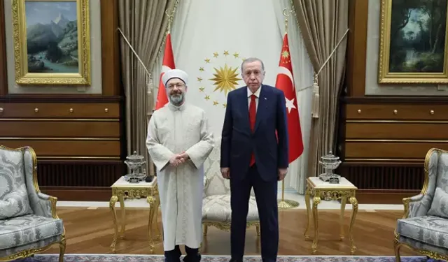 Cumhurbaşkanı Erdoğan, Diyanet İşleri Başkanı Erbaş İle Görüştü