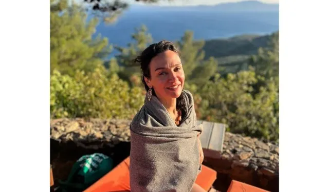 Birce Akalay ve Hakan Kurtaş’tan Tatil Pozları: “En Bereketli Yaz Başladı”