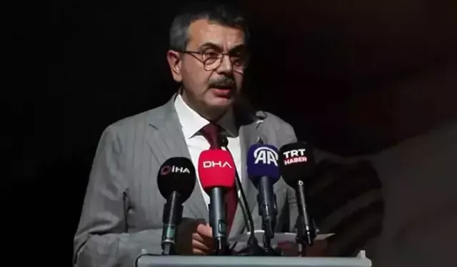 Bakan Tekin: "Mülakatları Tek Bir Torpil Olmaksızın Tamamladık"