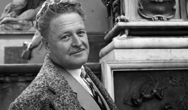 Nazım Hikmet Kimdir? Türk Şiirinde Evrensel Bir Deha